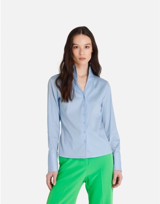 [el] Κλασικό γυναικείο πουκάμισο με όρθιο γιακά NaraCamicie [en] Classic woman’s shirt with stand up collar NaraCamicie